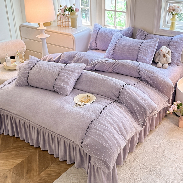 91家纺网 家纺一手货源 找家纺 唐人居 2025新款雕花牛奶绒花边四件套--初恋系列 初恋-浅紫