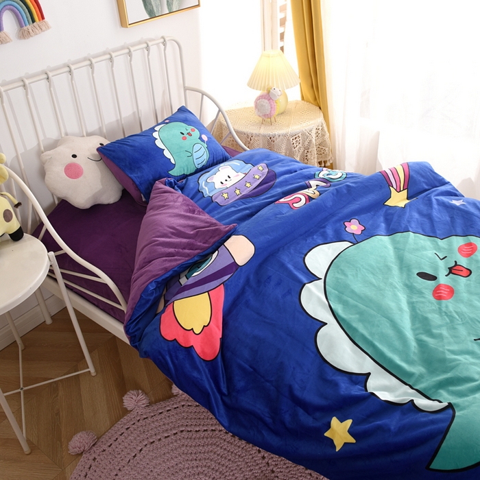 91家纺网 家纺一手货源 找家纺 萌宝家纺 2025秋冬幼儿园宝宝绒婴儿绒三件套被子六件套 小恐龙