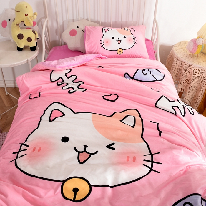 91家纺网 家纺一手货源 找家纺 萌宝家纺 2025秋冬幼儿园宝宝绒婴儿绒三件套被子六件套 小猫咪