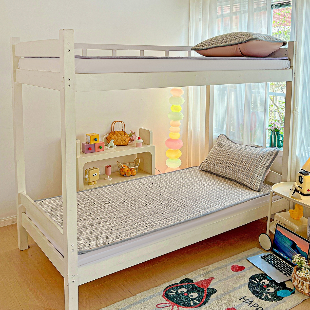 91家纺网 家纺一手货源 找家纺 恒尚居 2025新款纯棉牛奶绒学生床垫 双面两用夹棉床单床垫-秋冬款 四季通用 简格调-A纯棉-B牛奶绒