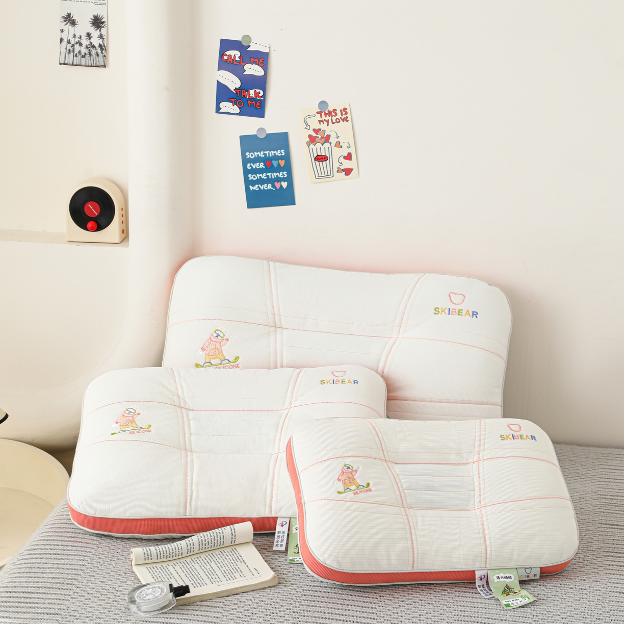 91家纺网 家纺一手货源 找家纺 （总）晚儿 2025新款滑板熊护颈枕头枕芯