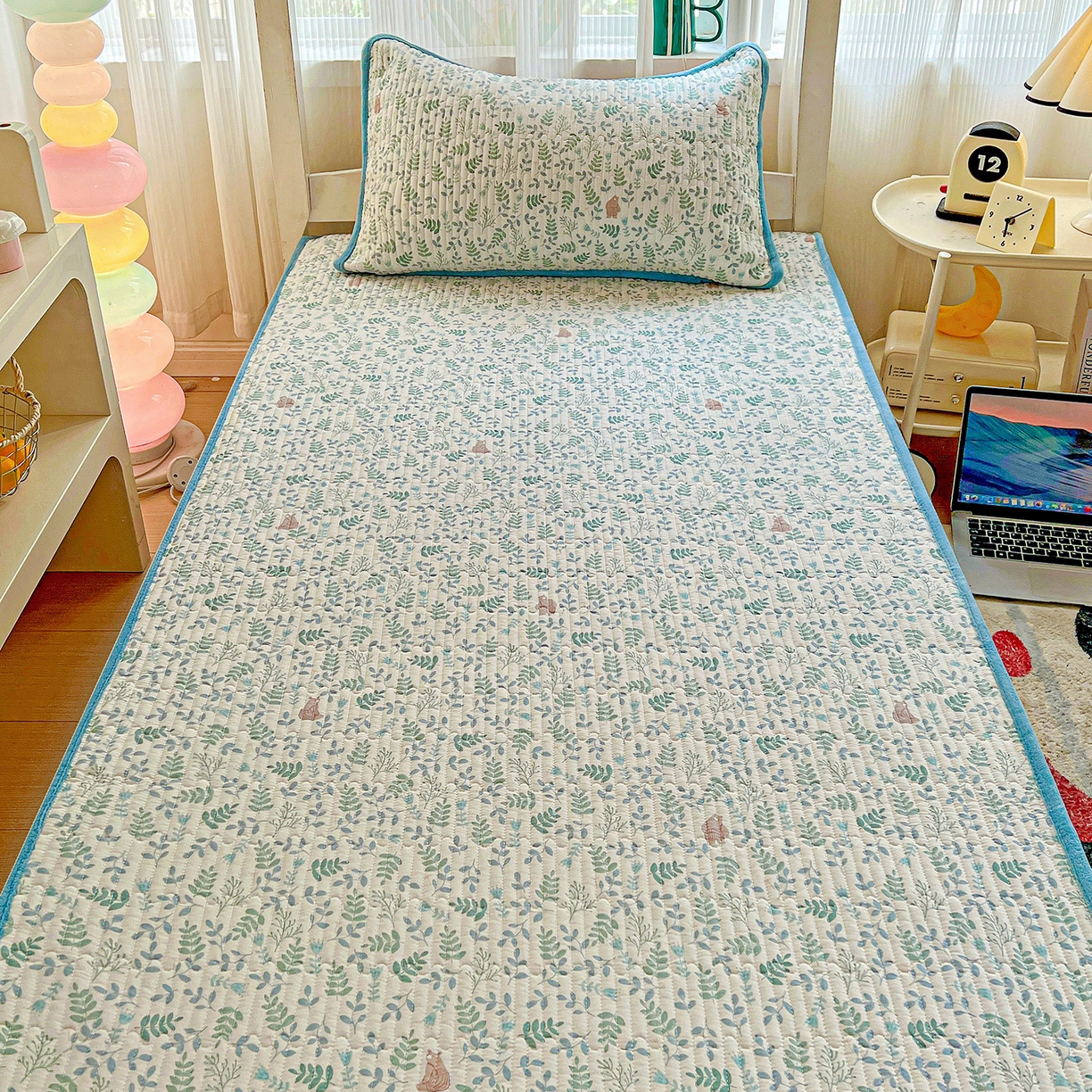 91家纺网 家纺一手货源 找家纺 恒尚居 2025新款纯棉牛奶绒学生床垫 双面两用夹棉床单床垫-秋冬款 四季通用 绿野仙踪-A纯棉-B牛奶绒