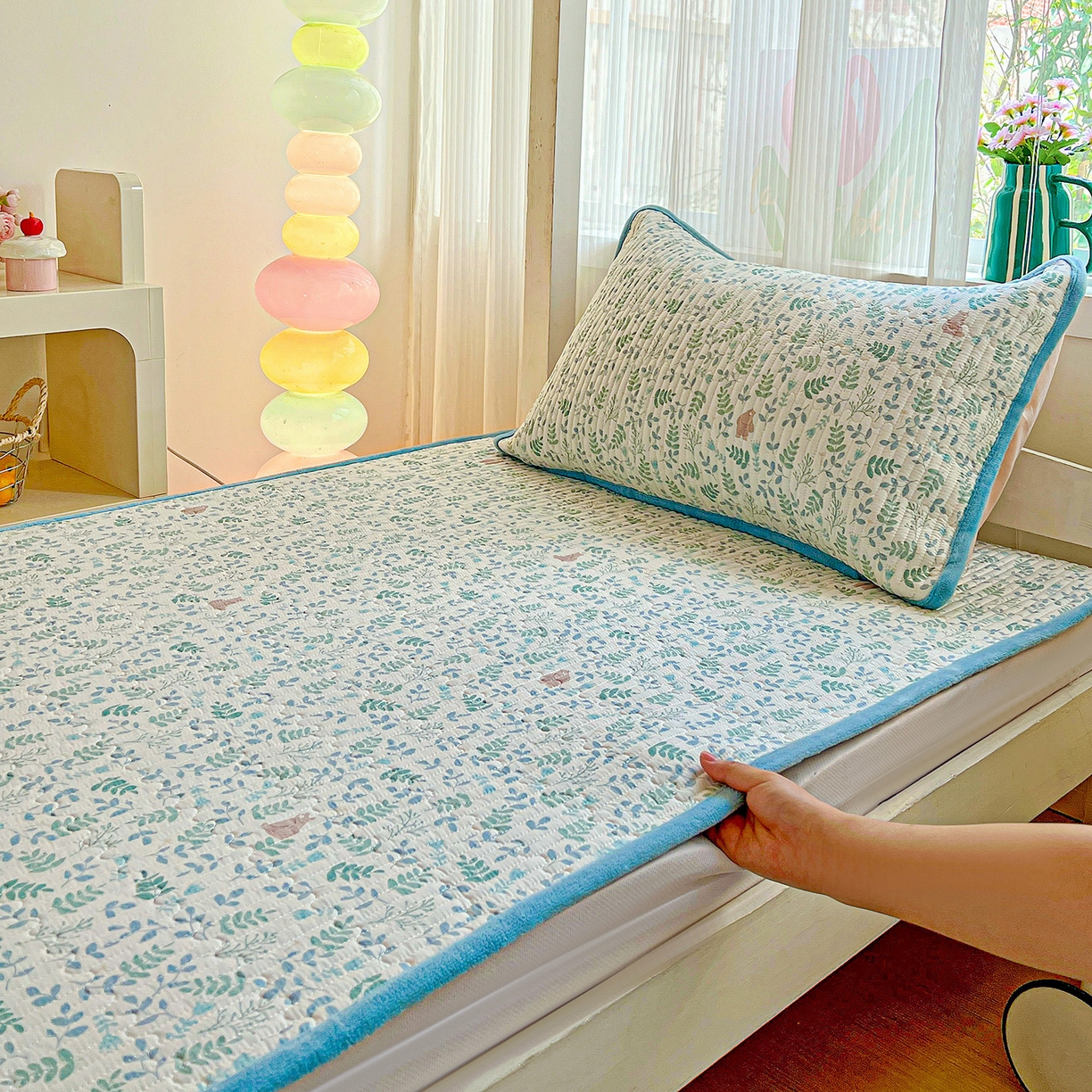 91家纺网 家纺一手货源 找家纺 恒尚居 2025新款纯棉牛奶绒学生床垫 双面两用夹棉床单床垫-秋冬款 四季通用 绿野仙踪-A纯棉-B牛奶绒