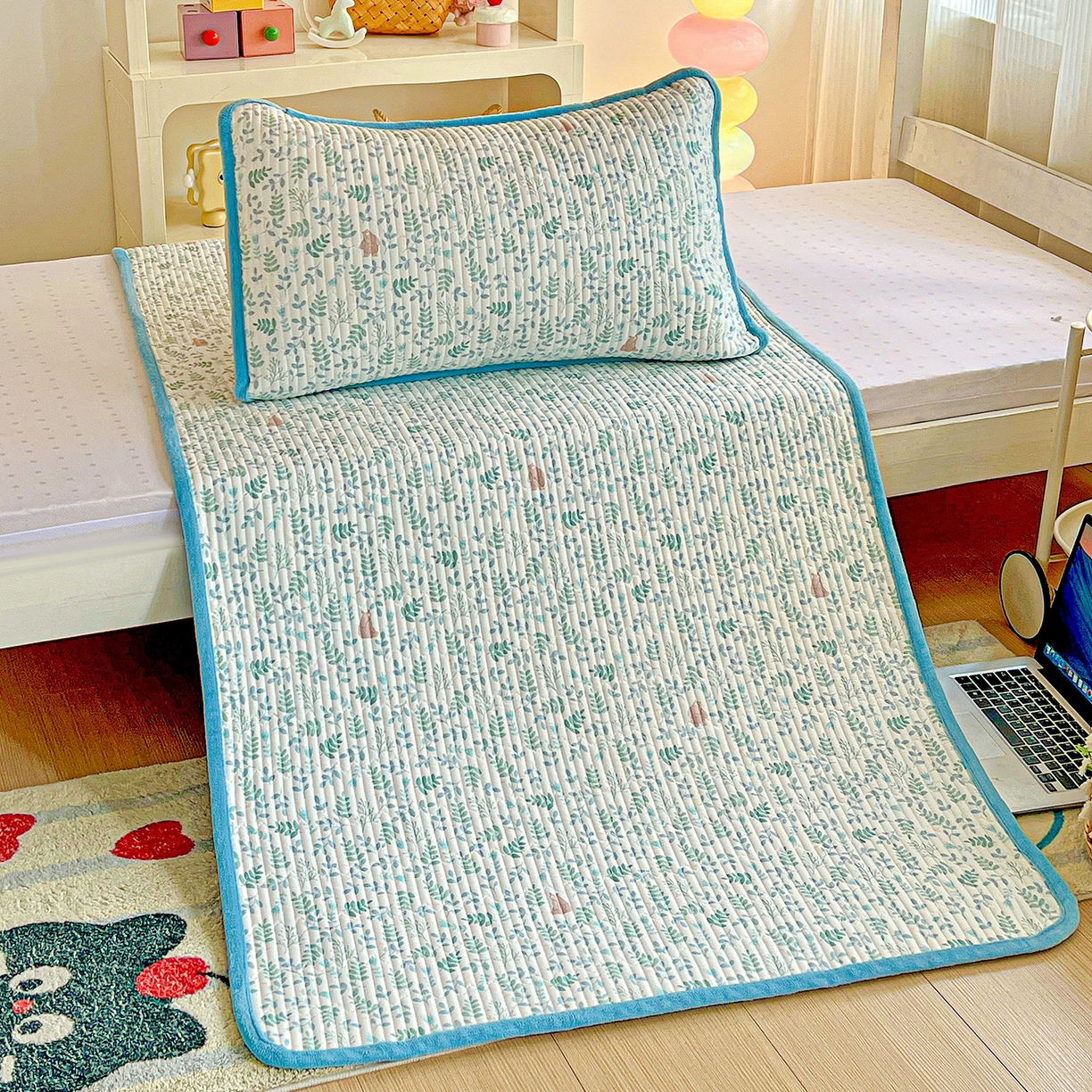 91家纺网 家纺一手货源 找家纺 恒尚居 2025新款纯棉牛奶绒学生床垫 双面两用夹棉床单床垫-秋冬款 四季通用 绿野仙踪-A纯棉-B牛奶绒