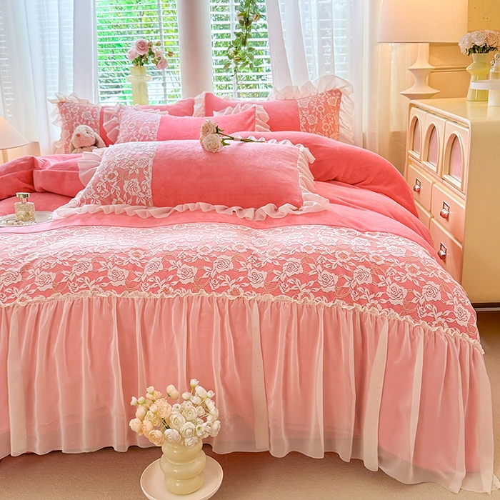 91家纺网 家纺一手货源 找家纺 （总）唐人居 2025新款高克重牛奶绒蕾丝雪纺花边四件套-丘比特