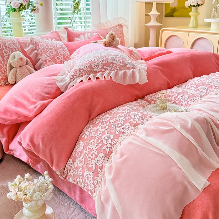 91家纺网 家纺一手货源 找家纺 （总）唐人居 2025新款高克重牛奶绒蕾丝雪纺花边四件套-丘比特