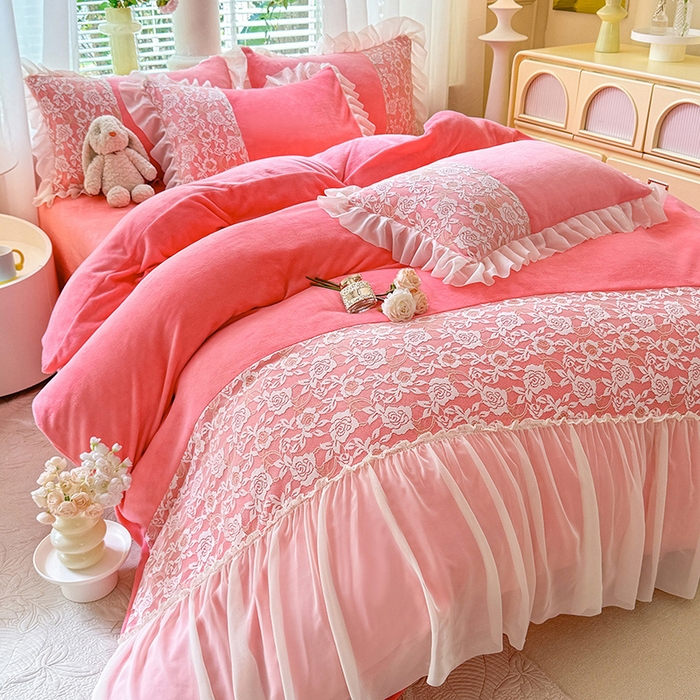 91家纺网 家纺一手货源 找家纺 （总）唐人居 2025新款高克重牛奶绒蕾丝雪纺花边四件套-丘比特