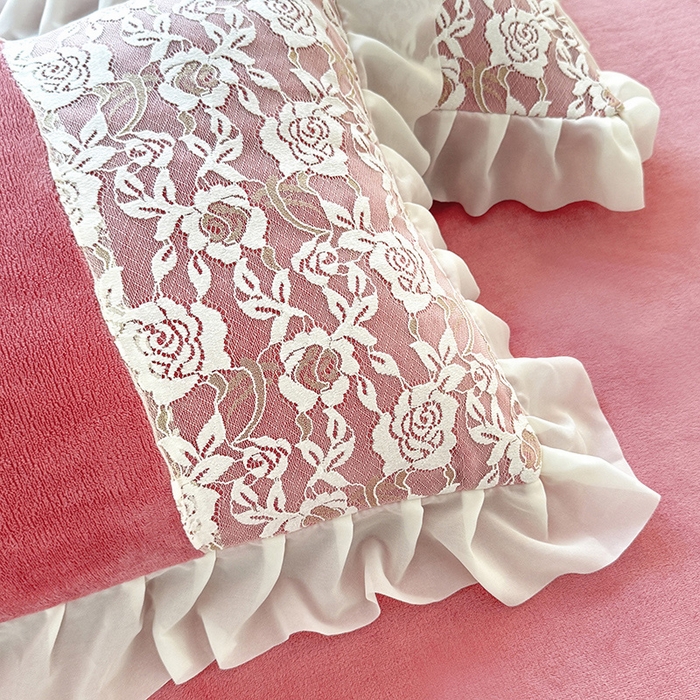 91家纺网 家纺一手货源 找家纺 唐人居 2025新款高克重牛奶绒蕾丝雪纺花边四件套-丘比特 丘比特-豆沙