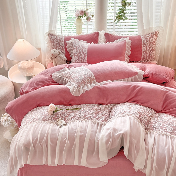 91家纺网 家纺一手货源 找家纺 唐人居 2025新款高克重牛奶绒蕾丝雪纺花边四件套-丘比特 丘比特-豆沙