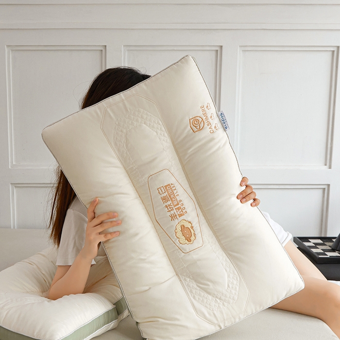 91家纺网 家纺一手货源 找家纺 小米枕芯 2025新款刺绣羊绒蛋白护颈枕头枕芯 羊绒蛋白 绿色边【一对装】