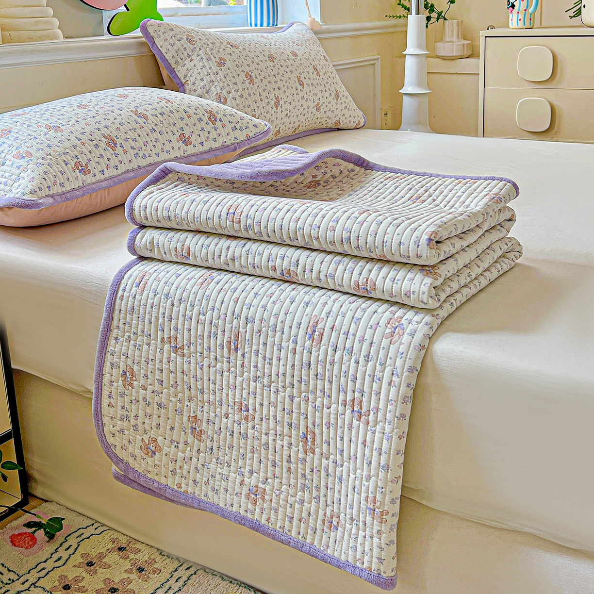 91家纺网 家纺一手货源 找家纺 恒尚居 2025新款纯棉牛奶绒学生床垫 双面两用夹棉床单床垫-秋冬款 四季通用 清茶小熊-A纯棉-B牛奶绒