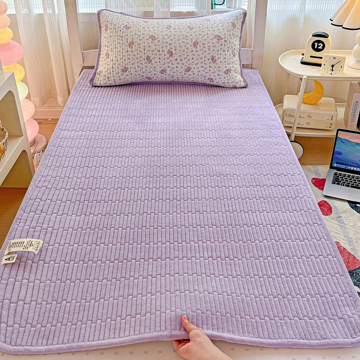 91家纺网 家纺一手货源 找家纺 恒尚居 2025新款纯棉牛奶绒学生床垫 双面两用夹棉床单床垫-秋冬款 四季通用 清茶小熊-A纯棉-B牛奶绒