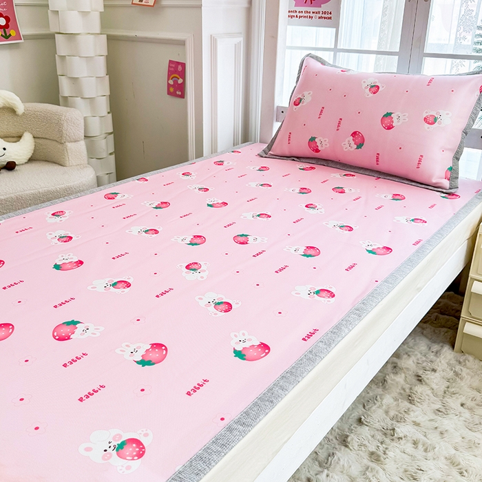 91家纺网 家纺一手货源 找家纺 （总）萌宝家纺 2025新款小清新卡通学生宿舍凉席幼儿园小学生冰丝席冰藤软席