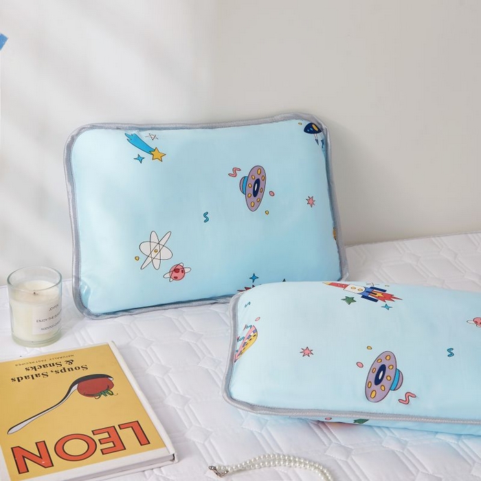 91家纺网 家纺一手货源 找家纺 小米枕芯 2025新款全棉儿童凉感冰爽柔软舒适亲肤枕头枕芯 淡蓝宇宙【单只装】