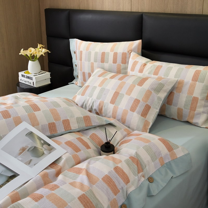 91家纺网 家纺一手货源 找家纺 沐白家居 2025新款全棉生态磨毛印花四件套-纽扣工艺款 闲偶-绿