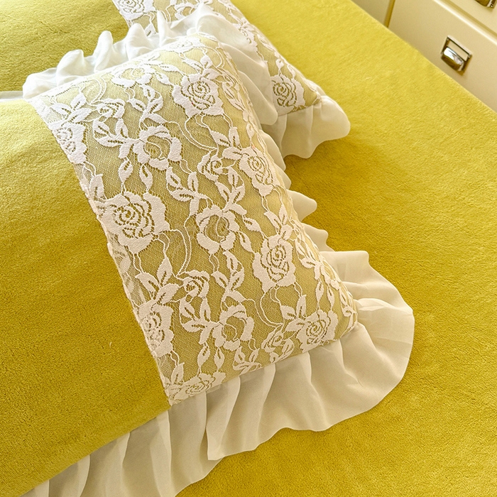 91家纺网 家纺一手货源 找家纺 唐人居 2025新款高克重牛奶绒蕾丝雪纺花边四件套-丘比特 丘比特-柠檬黄