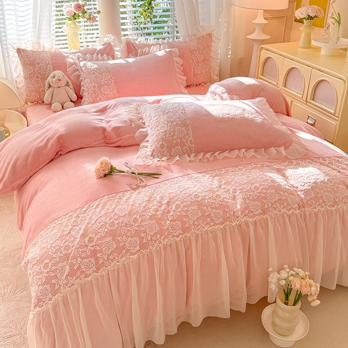 91家纺网 家纺一手货源 找家纺 唐人居 2025新款高克重牛奶绒蕾丝雪纺花边四件套-丘比特 丘比特-浅粉