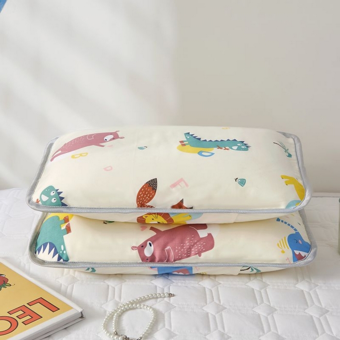 91家纺网 家纺一手货源 找家纺 小米枕芯 2025新款全棉儿童凉感冰爽柔软舒适亲肤枕头枕芯 米色恐龙小熊【单只装】