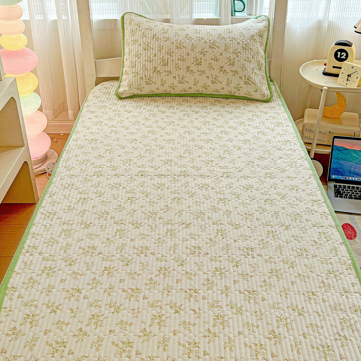 91家纺网 家纺一手货源 找家纺 恒尚居 2025新款纯棉牛奶绒学生床垫 双面两用夹棉床单床垫-秋冬款 四季通用 香草园-A纯棉-B牛奶绒