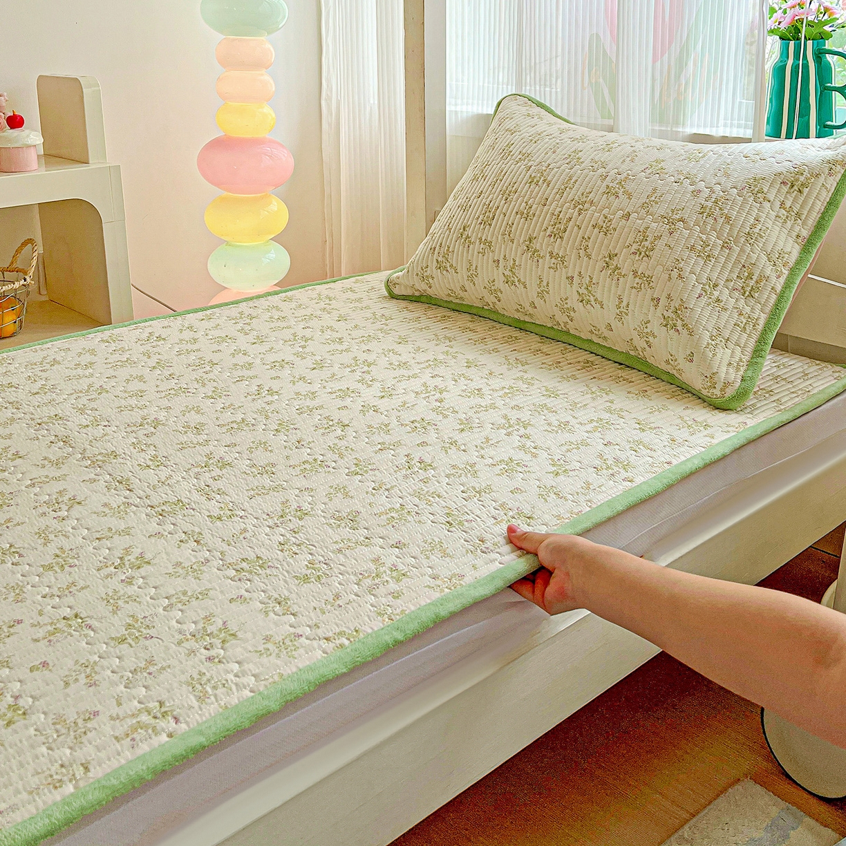 91家纺网 家纺一手货源 找家纺 恒尚居 2025新款纯棉牛奶绒学生床垫 双面两用夹棉床单床垫-秋冬款 四季通用 香草园-A纯棉-B牛奶绒