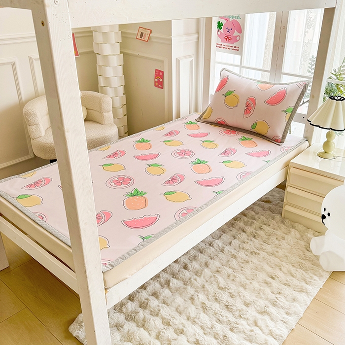 91家纺网 家纺一手货源 找家纺 萌宝家纺 2025新款小清新卡通学生宿舍凉席幼儿园小学生冰丝席冰藤软席 清新西柚