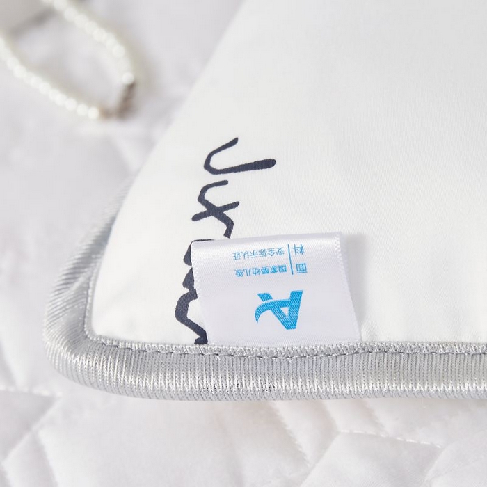 91家纺网 家纺一手货源 找家纺 小米枕芯 2025新款全棉儿童凉感冰爽柔软舒适亲肤枕头枕芯 白色蓝恐龙【一对装】