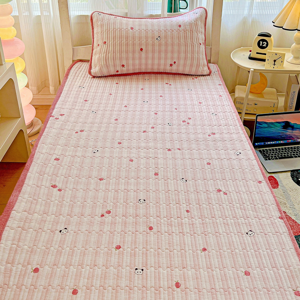 91家纺网 家纺一手货源 找家纺 恒尚居 2025新款纯棉牛奶绒学生床垫 双面两用夹棉床单床垫-秋冬款 四季通用 小欢喜-粉-A纯棉-B牛奶绒