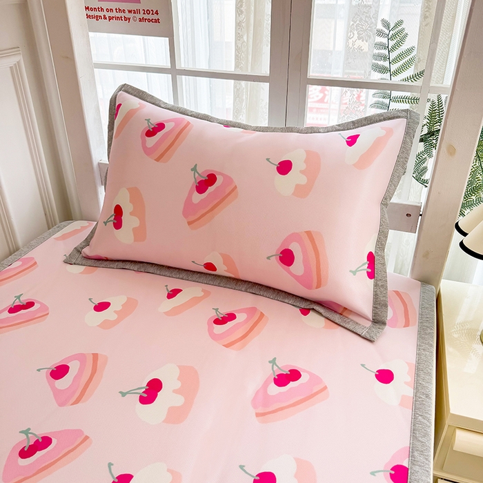 91家纺网 家纺一手货源 找家纺 萌宝家纺 2025新款小清新卡通学生宿舍凉席幼儿园小学生冰丝席冰藤软席 小蛋糕