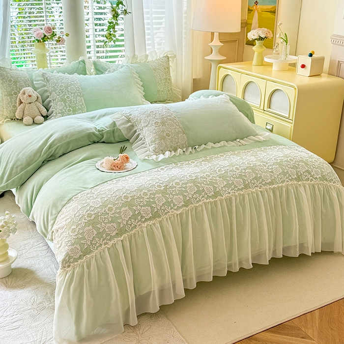 91家纺网 家纺一手货源 找家纺 唐人居 2025新款高克重牛奶绒蕾丝雪纺花边四件套-丘比特 丘比特-浅绿