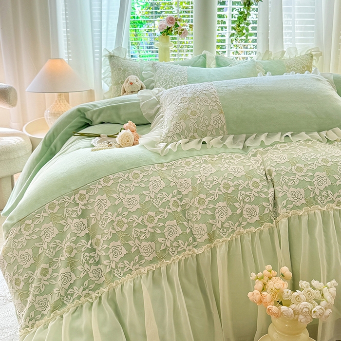 91家纺网 家纺一手货源 找家纺 唐人居 2025新款高克重牛奶绒蕾丝雪纺花边四件套-丘比特 丘比特-浅绿