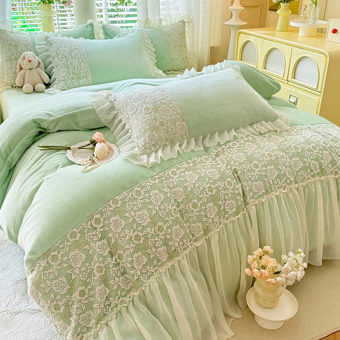 91家纺网 家纺一手货源 找家纺 唐人居 2025新款高克重牛奶绒蕾丝雪纺花边四件套-丘比特 丘比特-浅绿