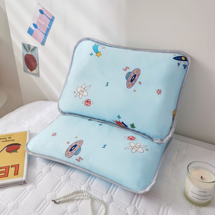 91家纺网 家纺一手货源 找家纺 小米枕芯 2025新款全棉儿童凉感冰爽柔软舒适亲肤枕头枕芯 淡蓝宇宙【一对装】