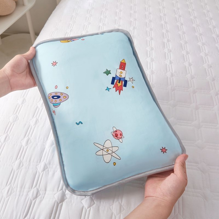 91家纺网 家纺一手货源 找家纺 小米枕芯 2025新款全棉儿童凉感冰爽柔软舒适亲肤枕头枕芯 淡蓝宇宙【一对装】