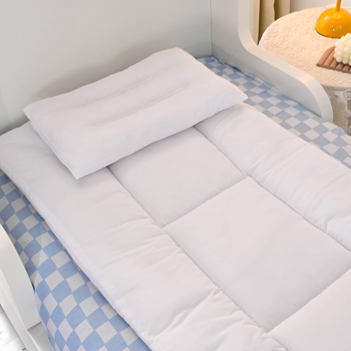 91家纺网 家纺一手货源 找家纺 （总）萌宝家纺 2025新款幼儿园被芯系列大豆填充棉花填充丝绵填充被子被芯