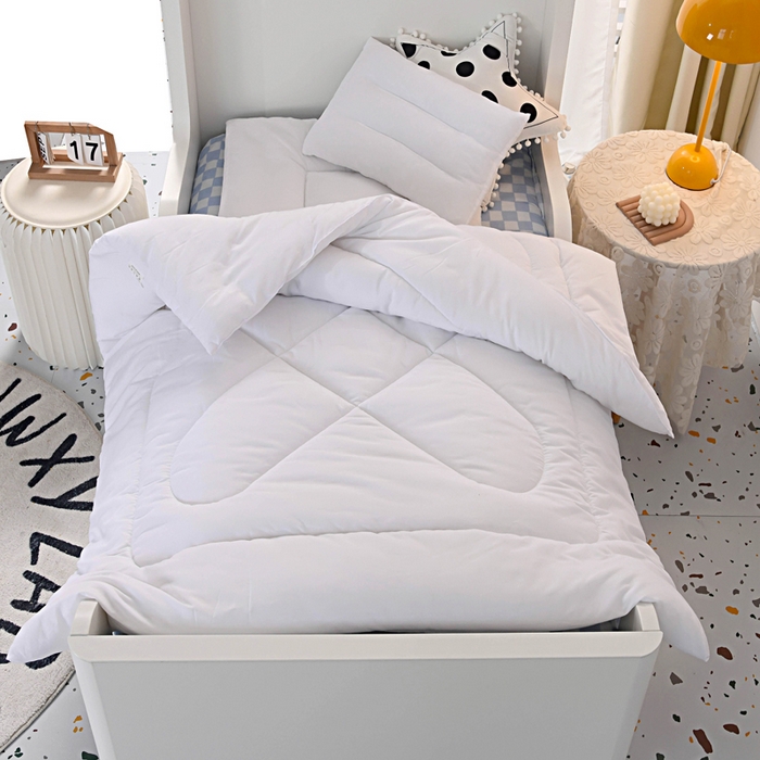 91家纺网 家纺一手货源 找家纺 （总）萌宝家纺 2025新款幼儿园被芯系列大豆填充棉花填充丝绵填充被子被芯