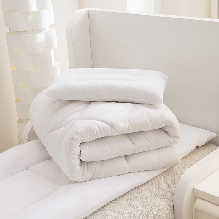 91家纺网 家纺一手货源 找家纺 萌宝家纺 2025新款幼儿园被芯系列大豆填充棉花填充丝绵填充被子被芯 大豆