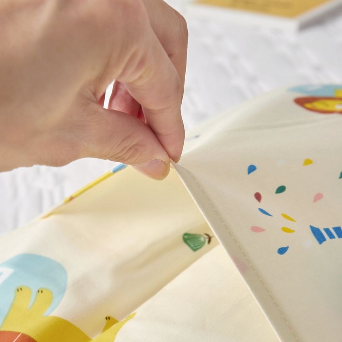 91家纺网 家纺一手货源 找家纺 小米枕芯 2025新款全棉儿童凉感冰爽柔软舒适亲肤枕头枕芯 米色恐龙小熊【一对装】