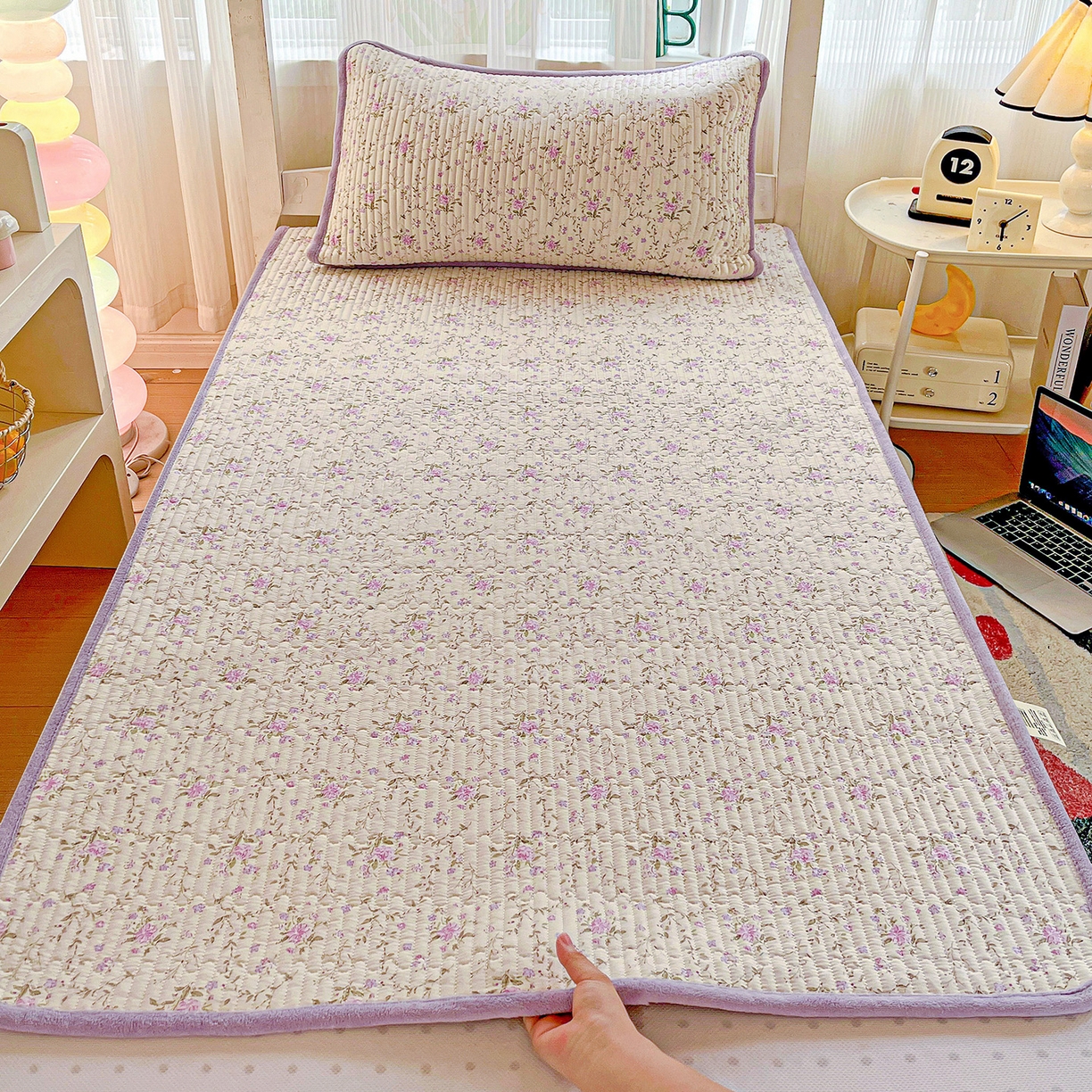 91家纺网 家纺一手货源 找家纺 恒尚居 2025新款纯棉牛奶绒学生床垫 双面两用夹棉床单床垫-秋冬款 四季通用 熏衣紫-A纯棉-B牛奶绒