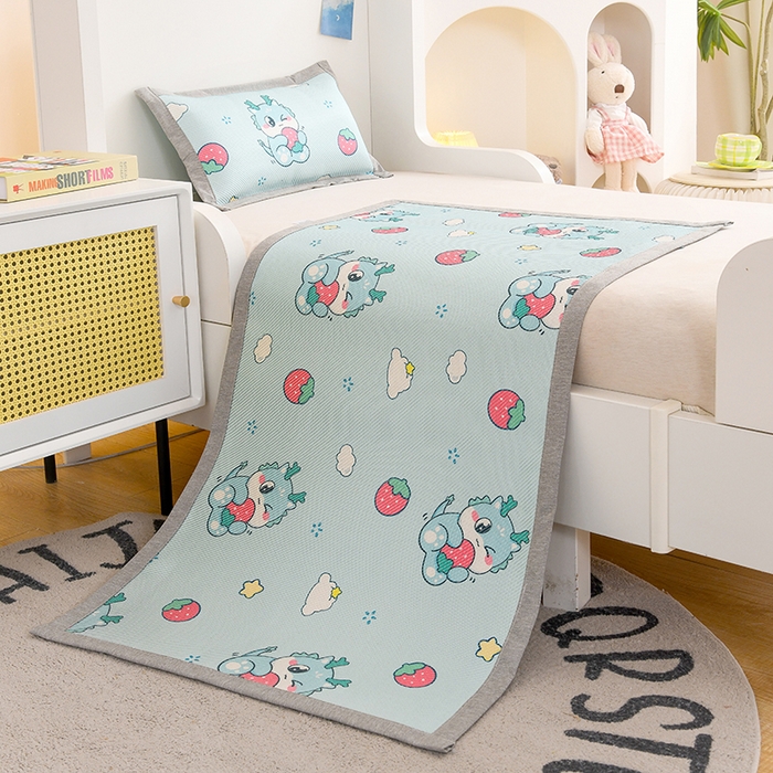 91家纺网 家纺一手货源 找家纺 萌宝家纺 2025新款7A抗菌儿童冰藤席卡通软席幼儿园冰丝席可定制 萌龙