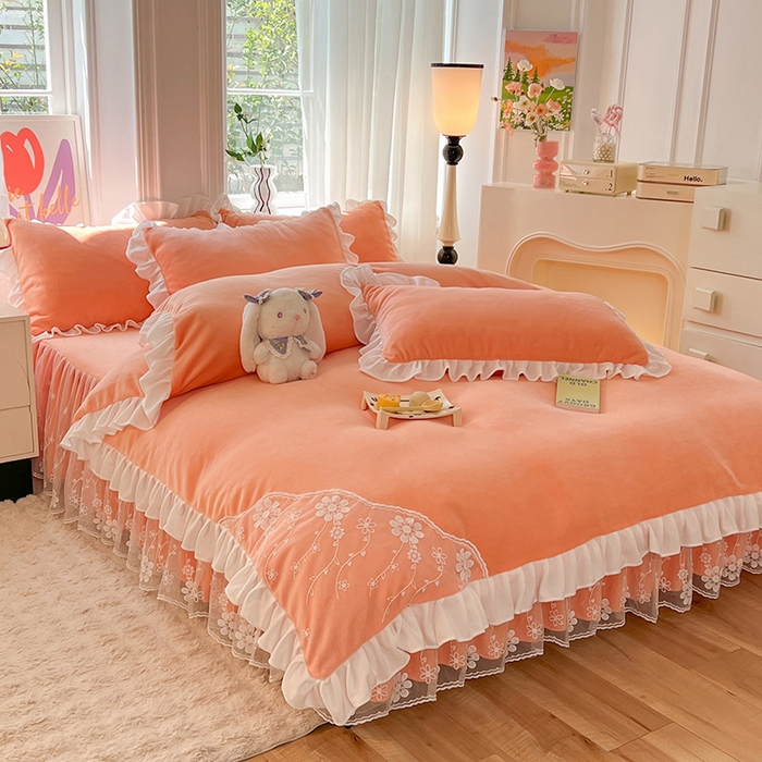 91家纺网 家纺一手货源 找家纺 （总）唐人居 2025新款加厚牛奶绒床裙款四件套--花颜系列