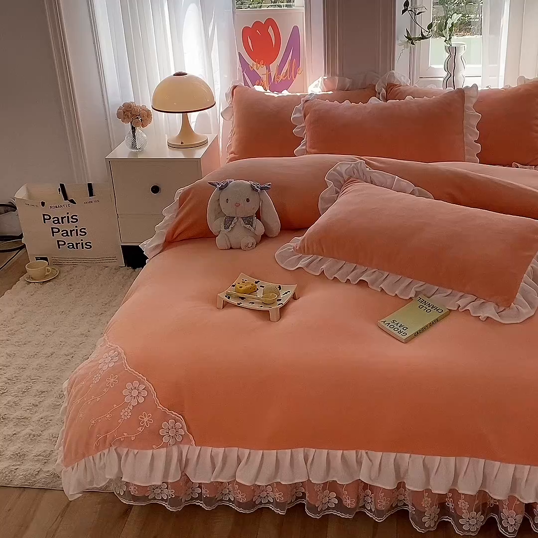 91家纺网 家纺一手货源 找家纺 唐人居 2025新款加厚牛奶绒床裙款四件套--花颜系列 花颜-橘粉