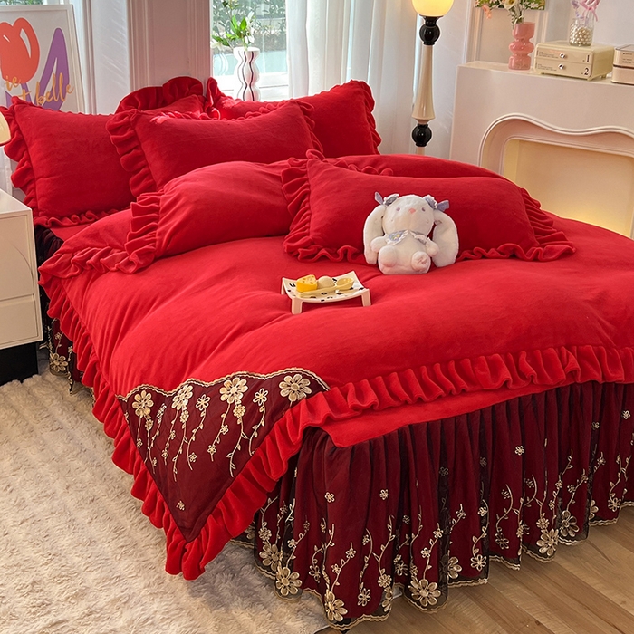 91家纺网 家纺一手货源 找家纺 唐人居 2025新款加厚牛奶绒床裙款四件套--花颜系列 花颜-玫瑰红