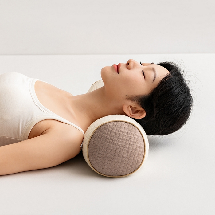 91家纺网 家纺一手货源 找家纺 （总）小米枕芯 2025新款大凉山荞麦枕圆形三角形颈椎牵引枕