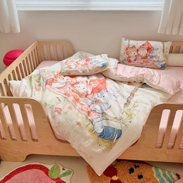 91家纺网 家纺一手货源 找家纺 （总）萌宝家纺 2025新款A类60S数码大版印花长绒棉幼儿园三件套儿童多件套