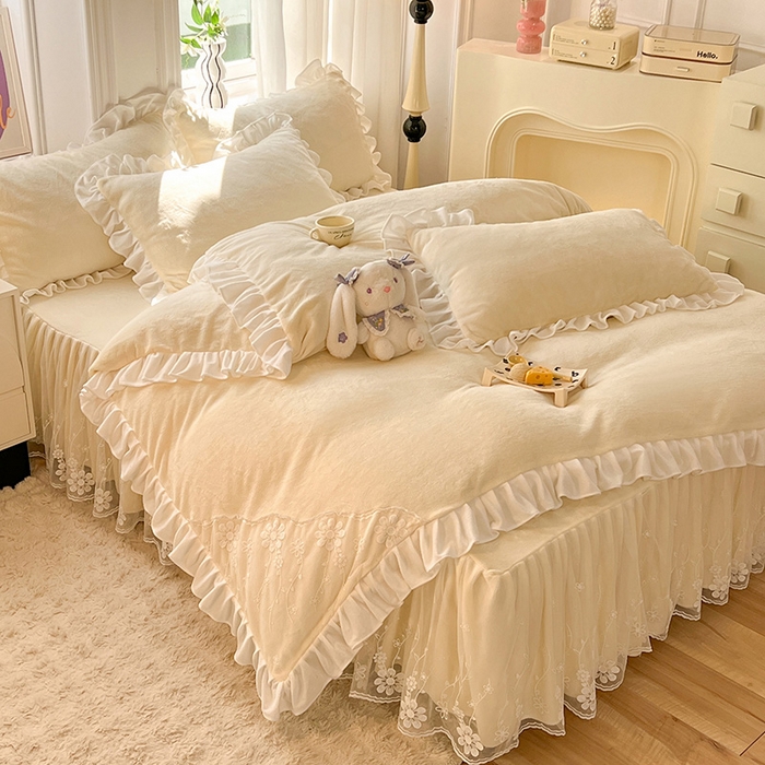 91家纺网 家纺一手货源 找家纺 唐人居 2025新款加厚牛奶绒床裙款四件套--花颜系列 花颜-奶黄