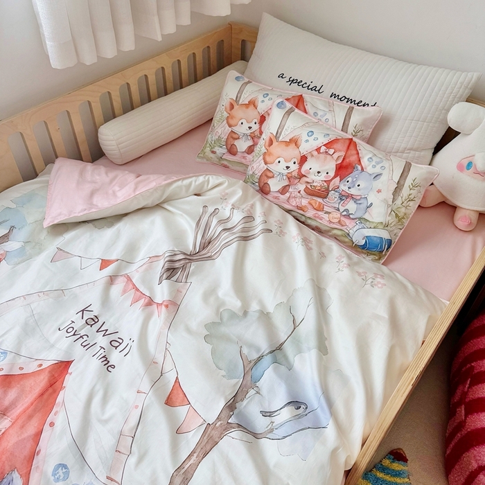 91家纺网 家纺一手货源 找家纺 （总）萌宝家纺 2025新款A类60S数码大版印花长绒棉幼儿园三件套儿童多件套