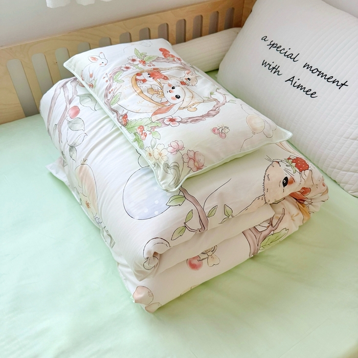 91家纺网 家纺一手货源 找家纺 萌宝家纺 2025新款A类60S数码大版印花长绒棉幼儿园三件套儿童多件套 摇篮兔子