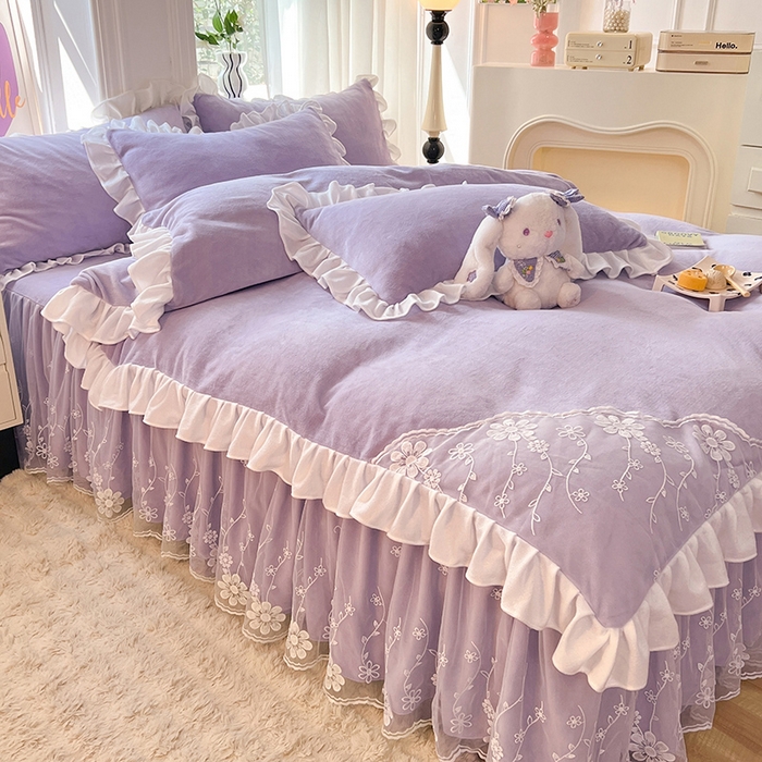 91家纺网 家纺一手货源 找家纺 唐人居 2025新款加厚牛奶绒床裙款四件套--花颜系列 花颜-浅紫