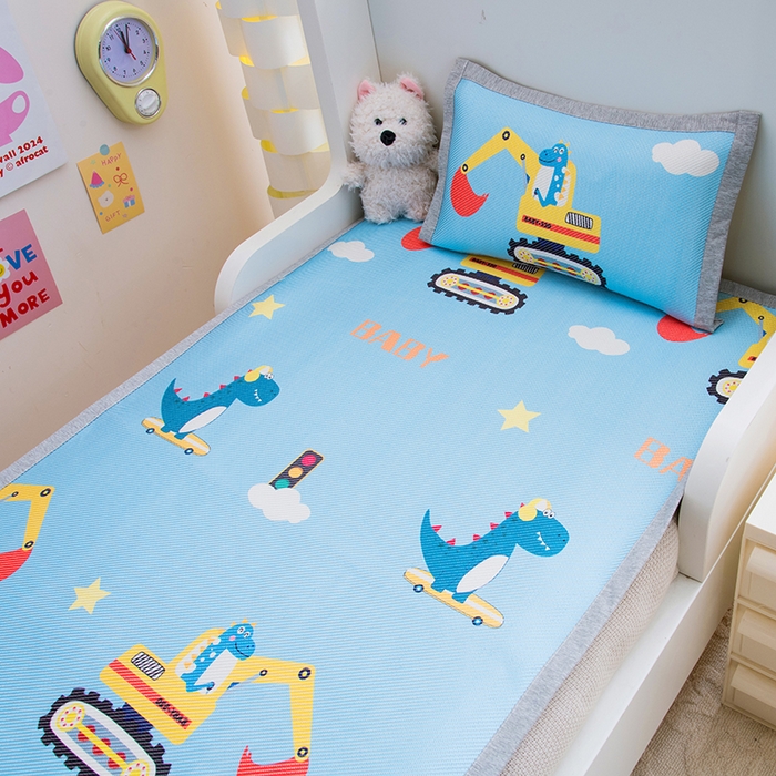 91家纺网 家纺一手货源 找家纺 萌宝家纺 2025新款7A抗菌儿童冰藤席卡通软席幼儿园冰丝席可定制 恐龙挖掘机