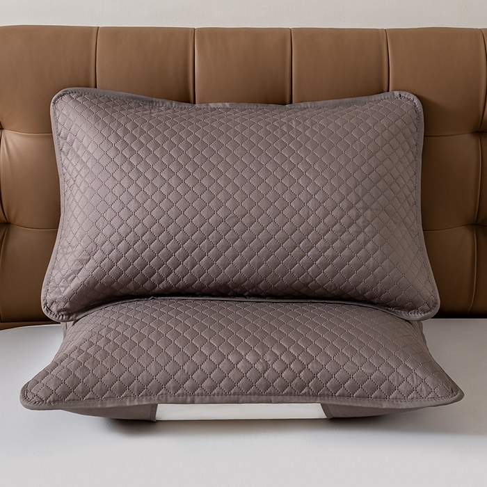 91家纺网 家纺一手货源 找家纺 小米枕芯 2025新款纯色简约隔脏枕套 灰色一对